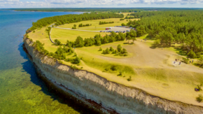 Estland Insel Saaremaa Pange Klippe iStock Krivinis